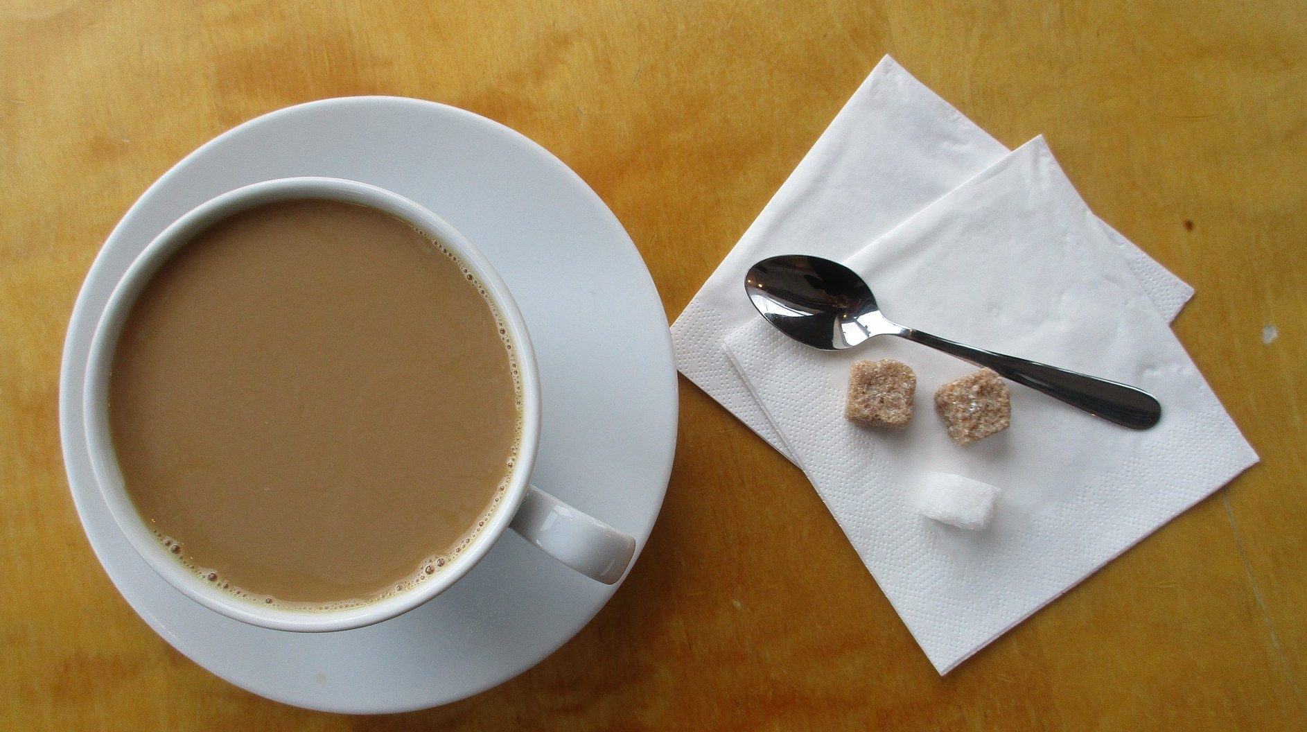 Café con leche, cómo hacerlo para que quede riquísimo ✓