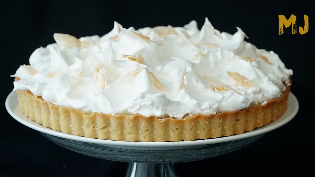 Tarta clásica de crema y merengue